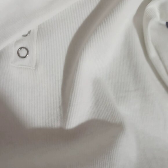 Women's ribbed fitted white low-cut long-sleeved t-shirt - Picture 4 of 4